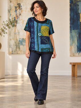 Vintage Carole Little Petite Artsy Abstract Print Top Size 8 Necklace
